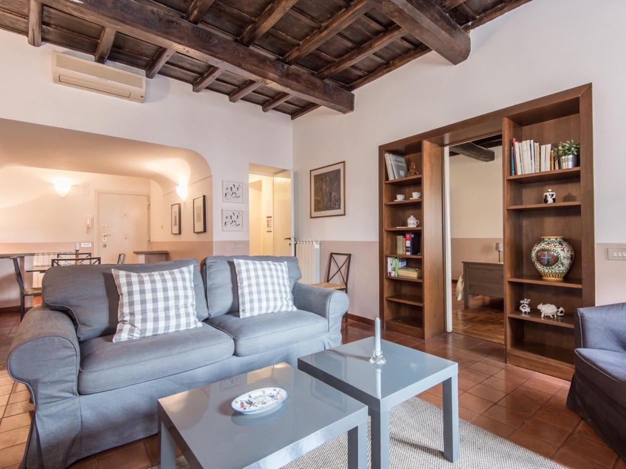 Spacious 2br In The Historic Center Appartamento *